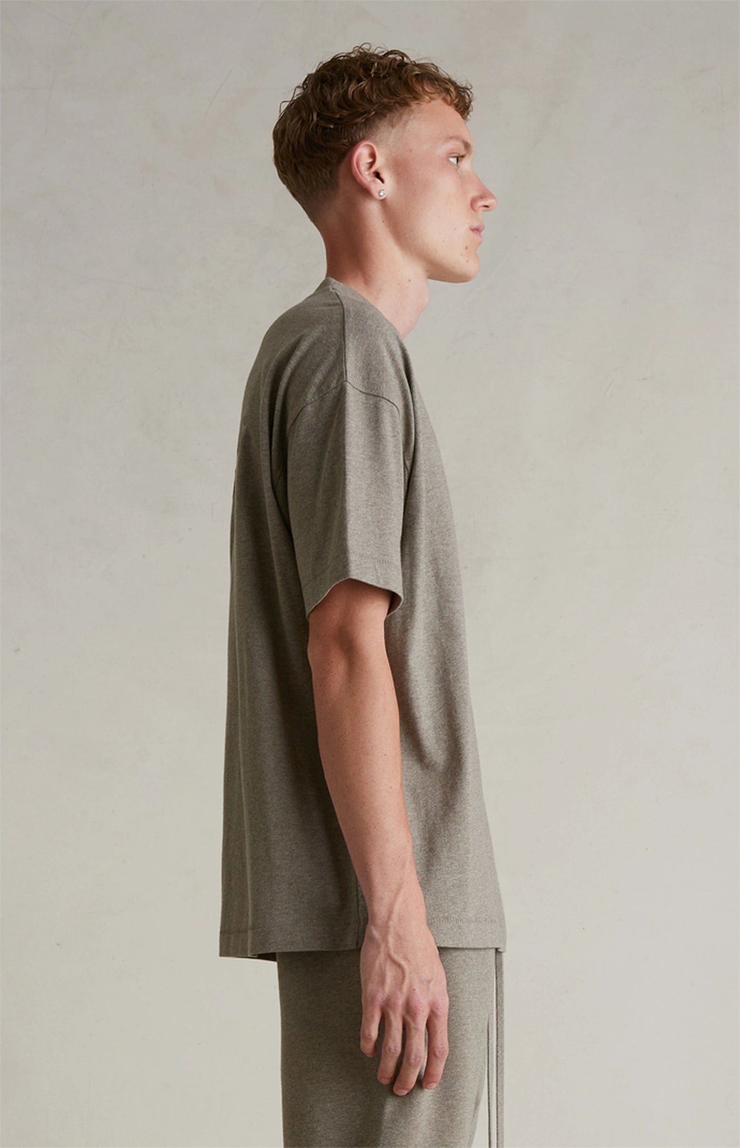 SP25 Essentials S-Shirt (Metallic Logo)